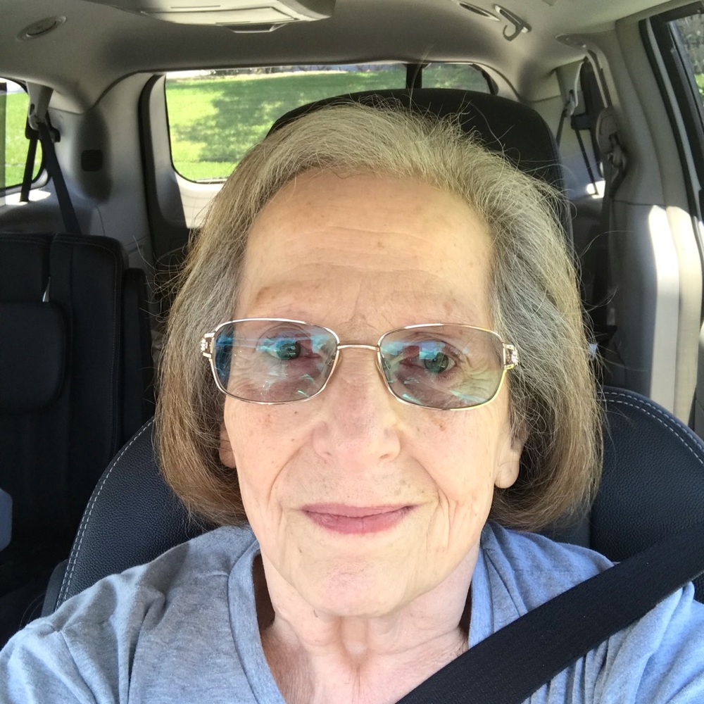 Meet your Posher, Linda